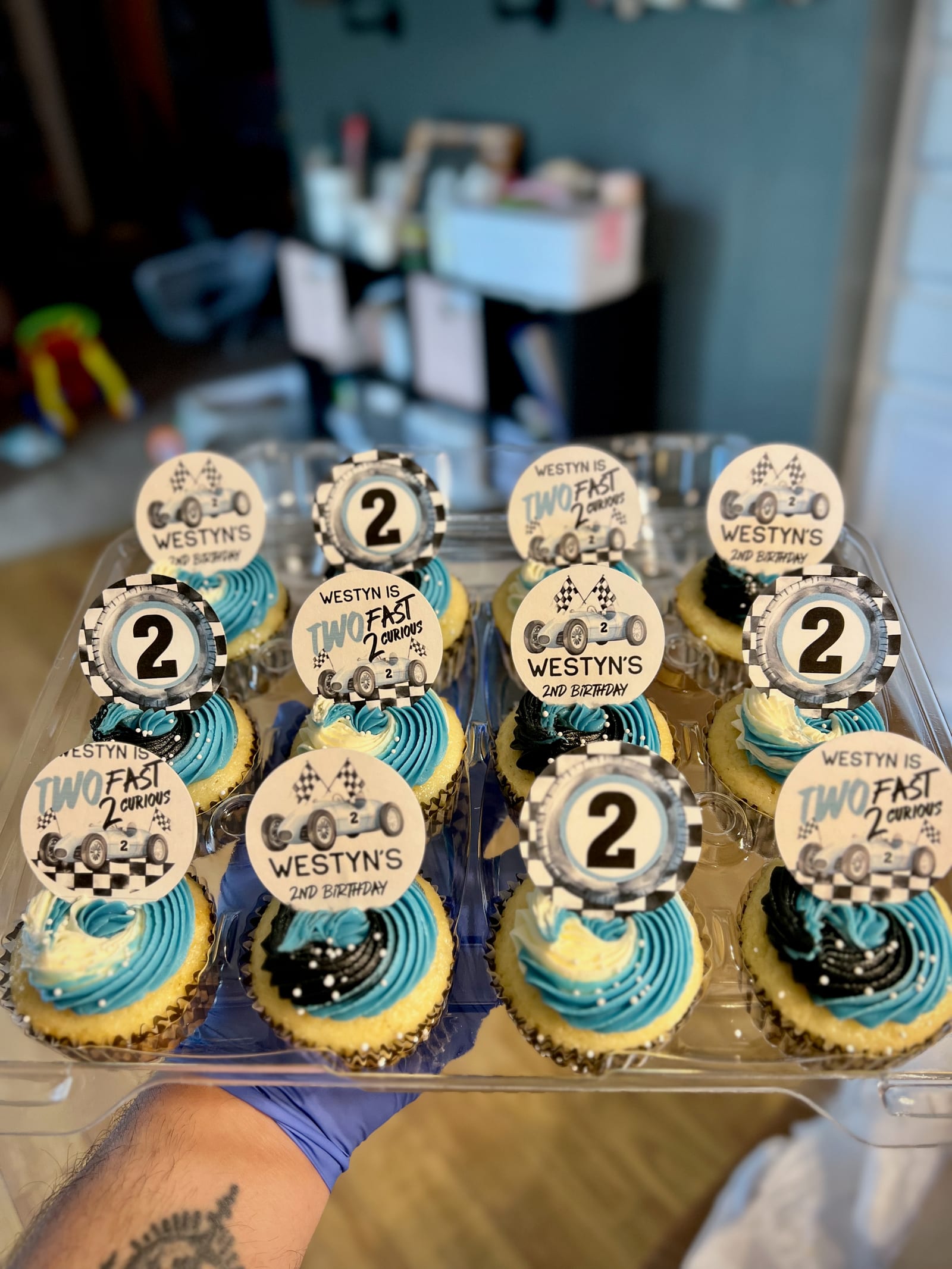 Two Fast Cupcakes